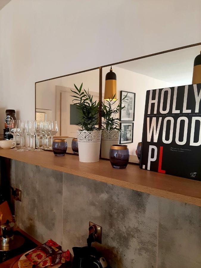 Hollywood Apartament Kosciuszki Лодз Екстериор снимка
