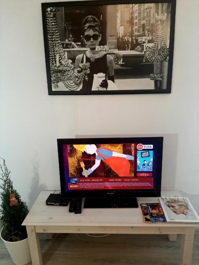 Hollywood Apartament Kosciuszki Лодз Екстериор снимка